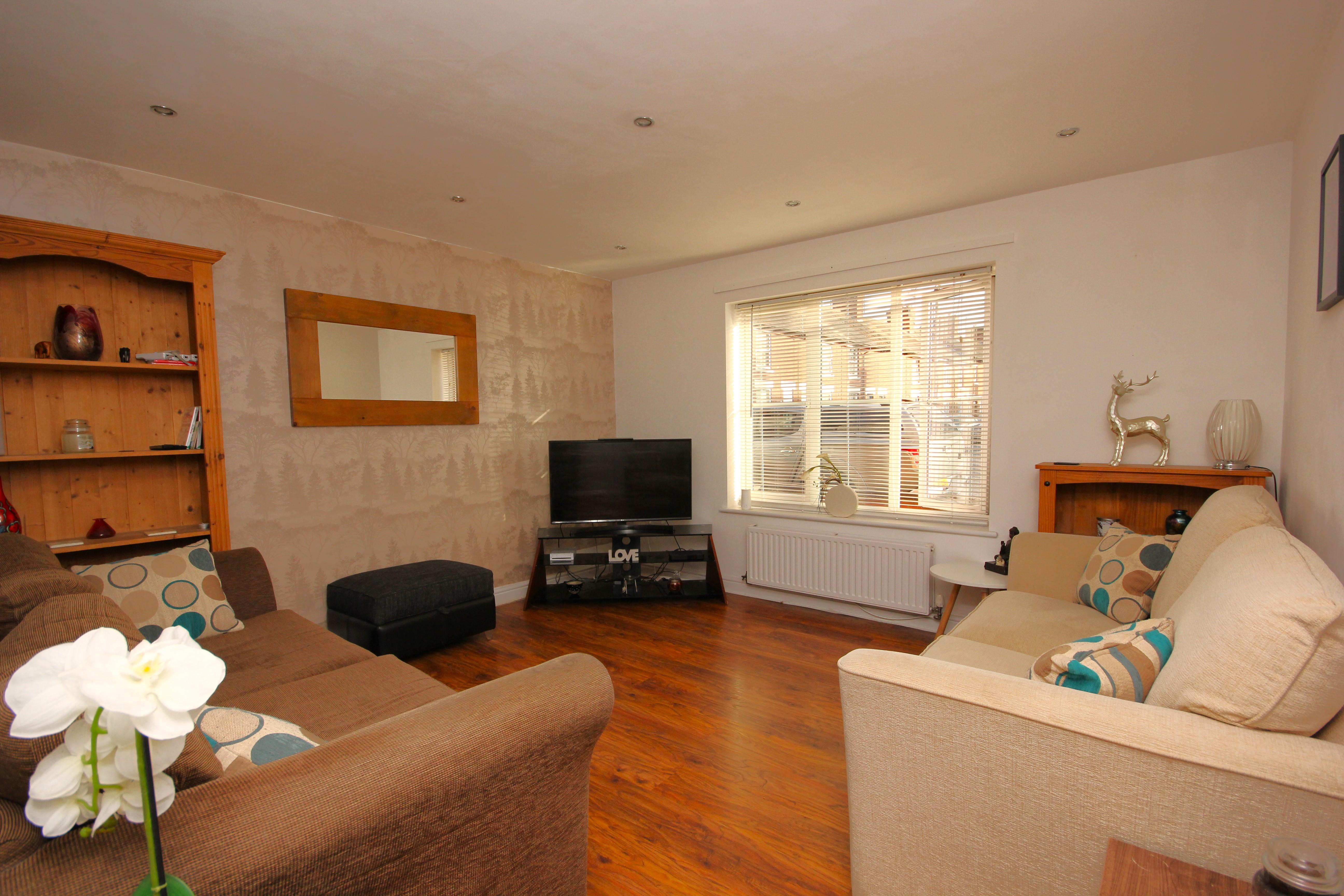 Wykeham Road, Rushden Simpson & Weekley